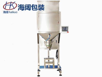 海闊飼料包裝機(jī) 專注成就專業(yè)，引領(lǐng)行業(yè)設(shè)備新高度
